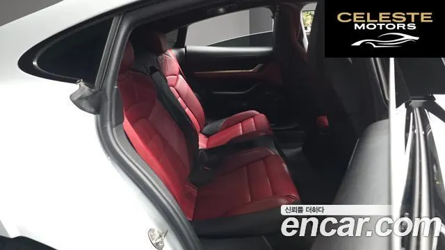 PORSCHE Taycan 4S 2022 — photo 18 sur 32