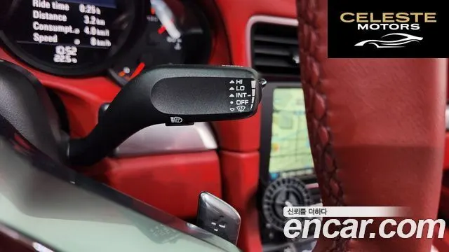 PORSCHE 911 Targa 4S 2015 — photo 17 sur 20