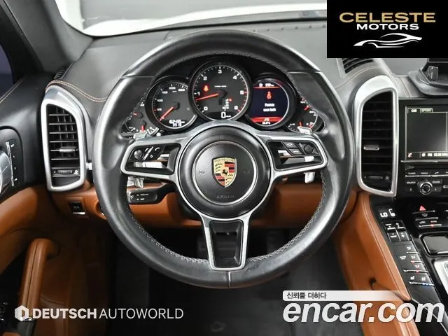 PORSCHE Cayenne 3.0 2016 — photo 13 sur 26