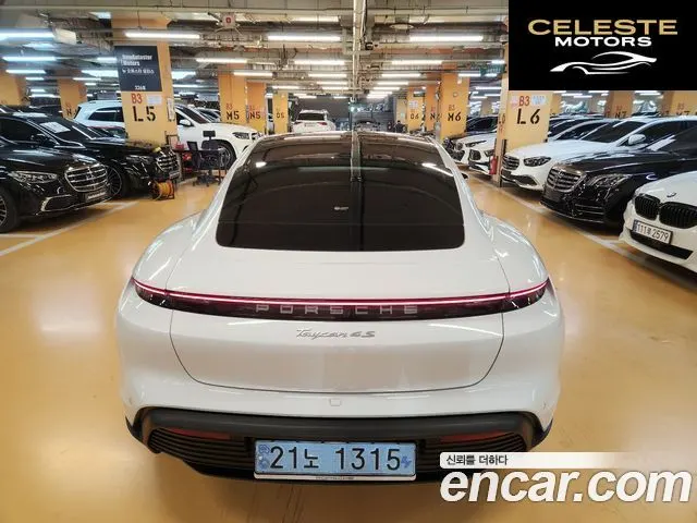 PORSCHE Taycan 4S 2021 — photo 4 sur 26