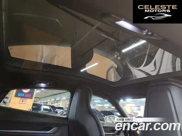 PORSCHE Taycan 4S 2021 — photo 8 sur 26