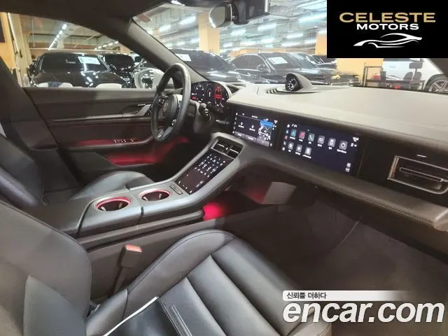 PORSCHE Taycan 4S 2021 — photo 9 sur 26