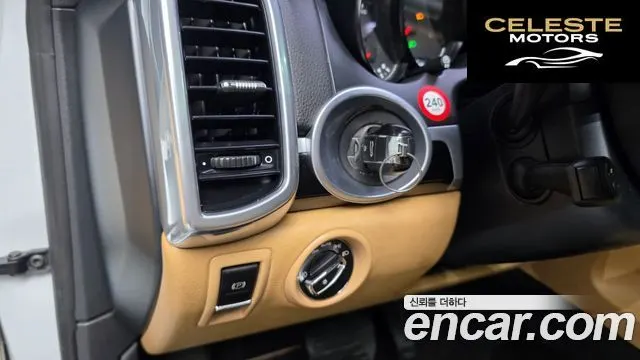 PORSCHE Cayenne 3.0 Edition 2014 — photo 17 sur 20
