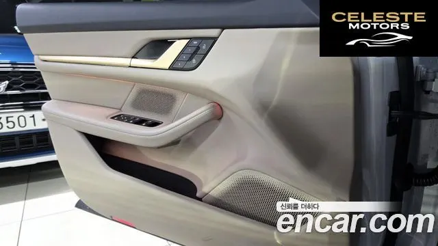 PORSCHE Taycan 2025 — photo 18 sur 26