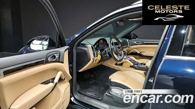 PORSCHE Cayenne 3.0 2016 — photo 10 sur 20