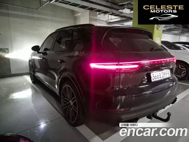 PORSCHE Cayenne (PO536) 3.0 2019 — photo 11 sur 26