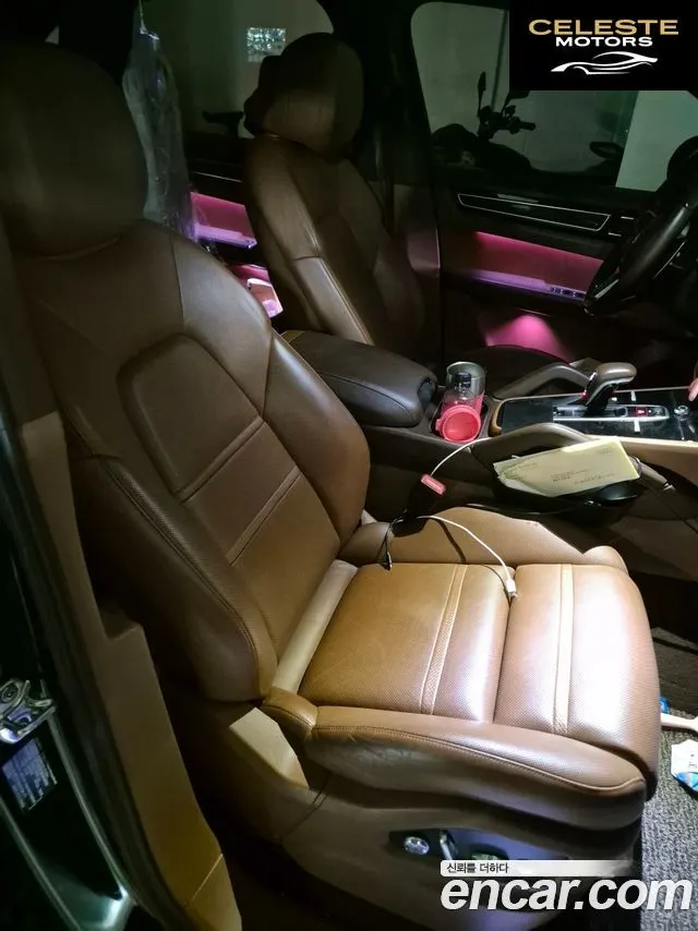 PORSCHE Cayenne (PO536) 3.0 2019 — photo 12 sur 26