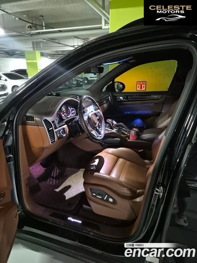 PORSCHE Cayenne (PO536) 3.0 2019 — photo 4 sur 26