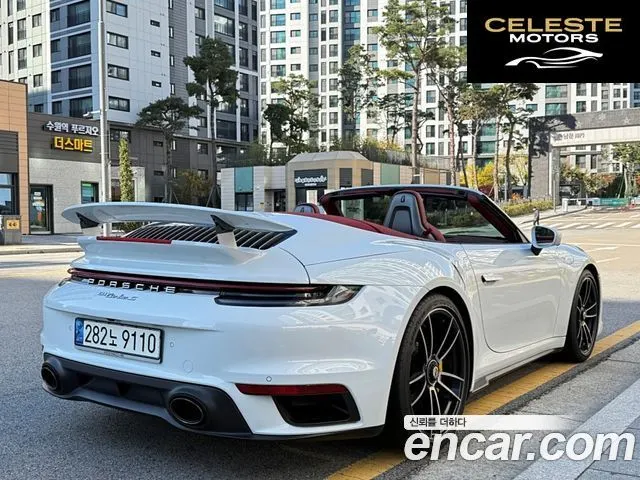 PORSCHE 911 (992) Turbo S Cabriolet 2021 — photo 3 sur 20