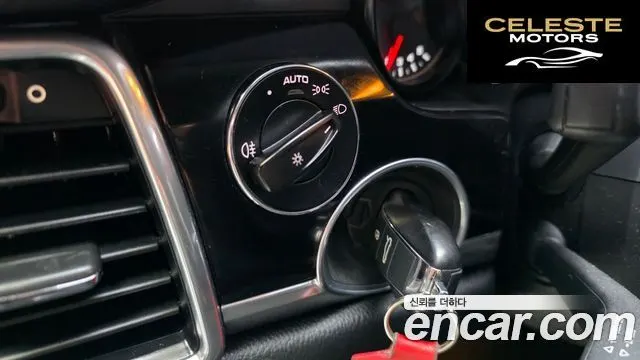 PORSCHE Panamera 3.6 AWD 2012 — photo 16 sur 20