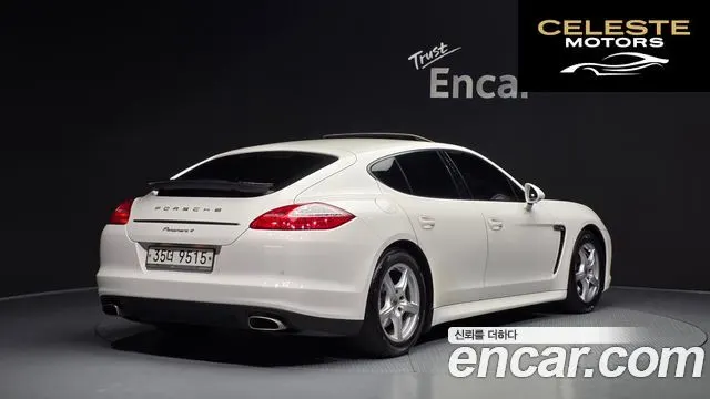 PORSCHE Panamera 3.6 AWD 2012 — photo 2 sur 20