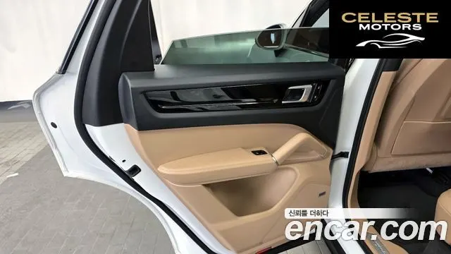 PORSCHE Cayenne (PO536) 3.0 2020 — photo 15 sur 32