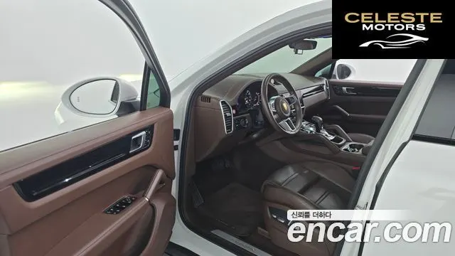 PORSCHE Cayenne (PO536) 3.0 E-HighCoupé 2021 — photo 13 sur 34