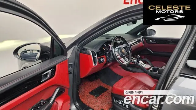 PORSCHE Cayenne (PO536) 3.0 Coupé 2020 — photo 13 sur 37