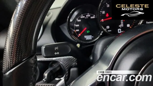 PORSCHE 718 Cayman 2.5 GTS 2019 — photo 30 sur 36