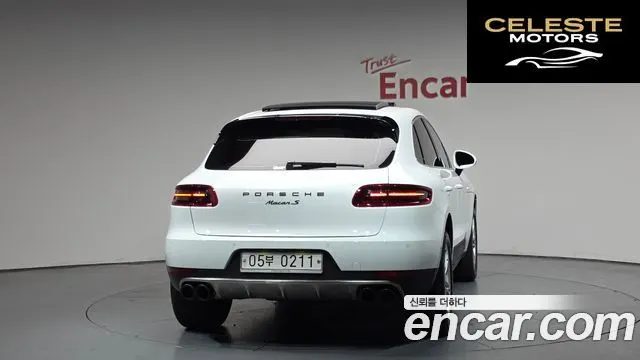 PORSCHE Macan 3.0 S 2017 — photo 3 sur 31