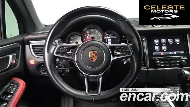 PORSCHE Macan 3.0 GTS 2018 — photo 17 sur 35