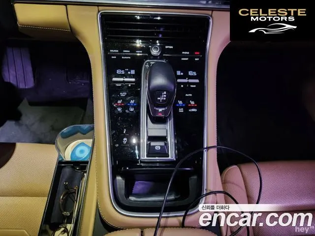 PORSCHE Panamera (971) 3.0 AWD 2020 — photo 9 sur 19