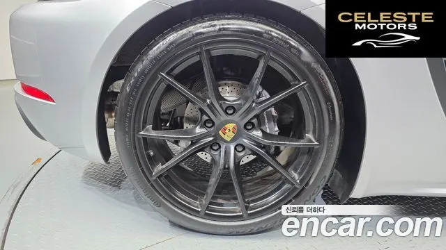 PORSCHE 718 Cayman 2.0 2018 — photo 7 sur 30