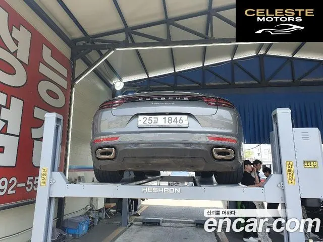 PORSCHE Panamera (971) 3.0 AWD 2018 — photo 2 sur 8