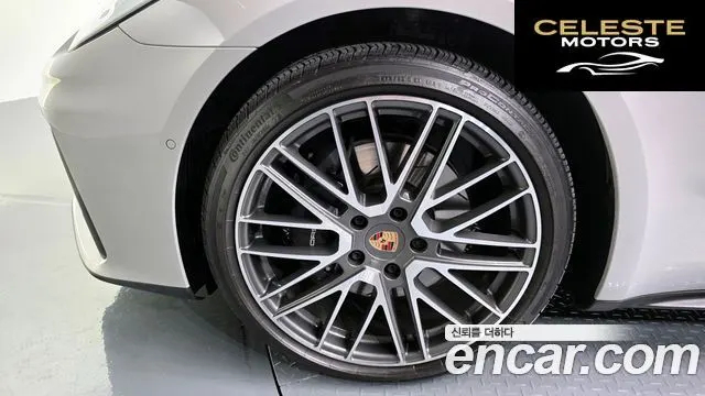PORSCHE Panamera (976) 2.9 AWD 2025 — photo 5 sur 35