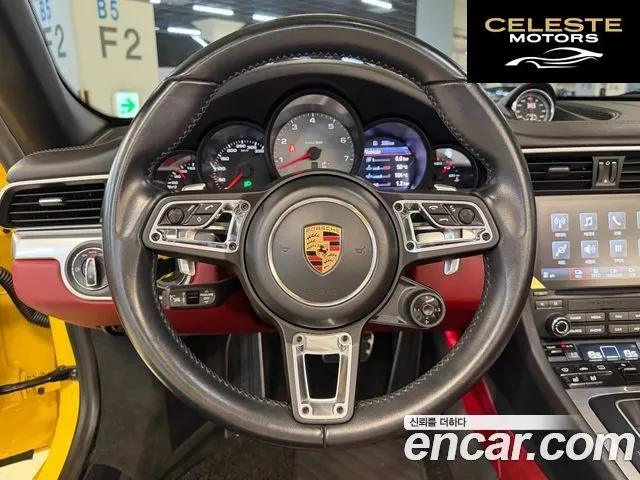 PORSCHE 911 Carrera 4S Cabriolet 2017 — photo 13 sur 26