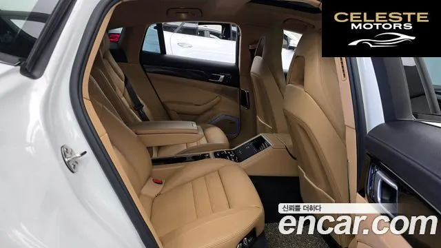 PORSCHE Panamera (971) 3.0 AWD 2018 — photo 17 sur 33