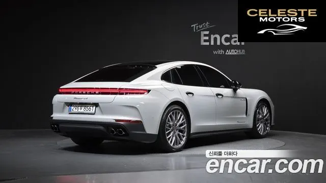 PORSCHE Panamera (976) 2.9 AWD E-High 2025 — photo 2 sur 36