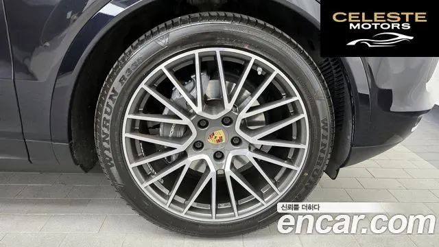 PORSCHE Cayenne (PO536) 3.0 2019 — photo 7 sur 33