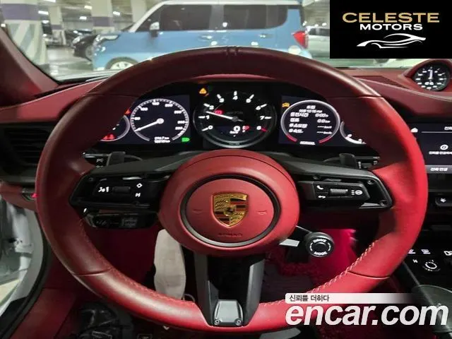 PORSCHE 911 (992) Carrera 4 GTS Cabriolet 2022 — photo 6 sur 18