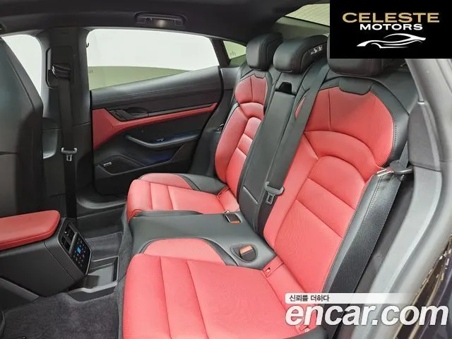 PORSCHE Taycan 4 2026 — photo 19 sur 26