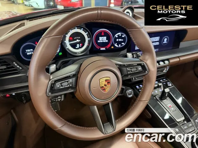PORSCHE 911 (992) Carrera 4 GTS Cabriolet 2022 — photo 11 sur 26