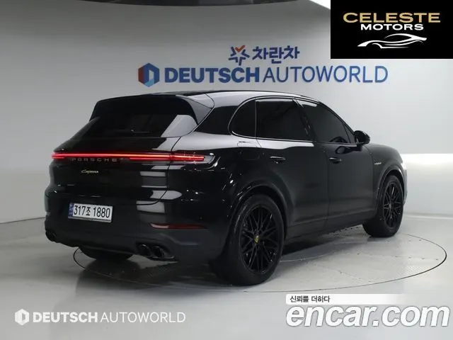 PORSCHE Cayenne (PO536) 3.0 E-High 2024 — photo 2 sur 26