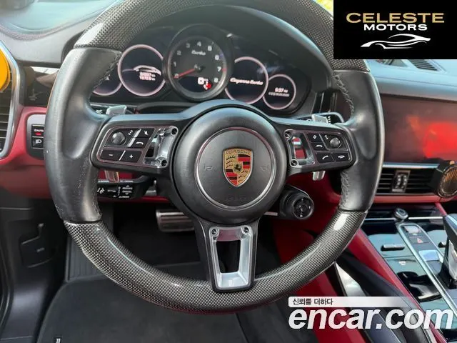 PORSCHE Cayenne (PO536) 4.0 Turbo Coupé 2021 — photo 13 sur 19