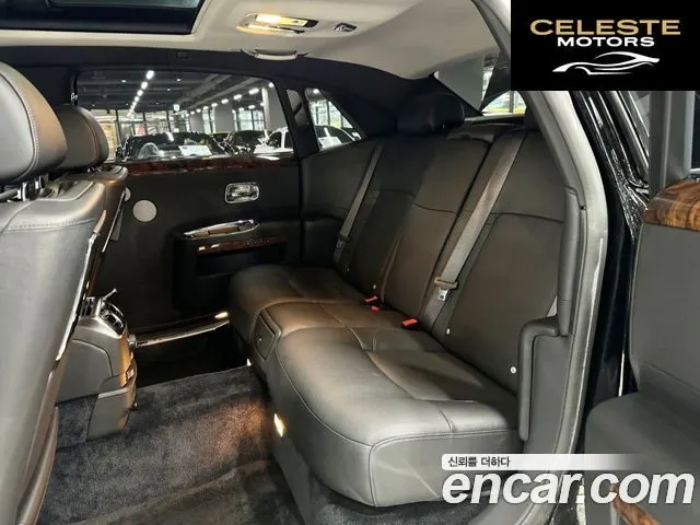 ROLLS-ROYCE Ghost 6.6 EWB V12 2013 — photo 12 sur 24