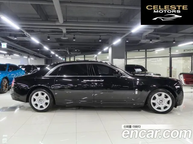 ROLLS-ROYCE Ghost 6.6 EWB V12 2013 — photo 2 sur 24