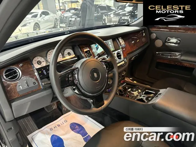 ROLLS-ROYCE Ghost 6.6 EWB V12 2013 — photo 4 sur 24