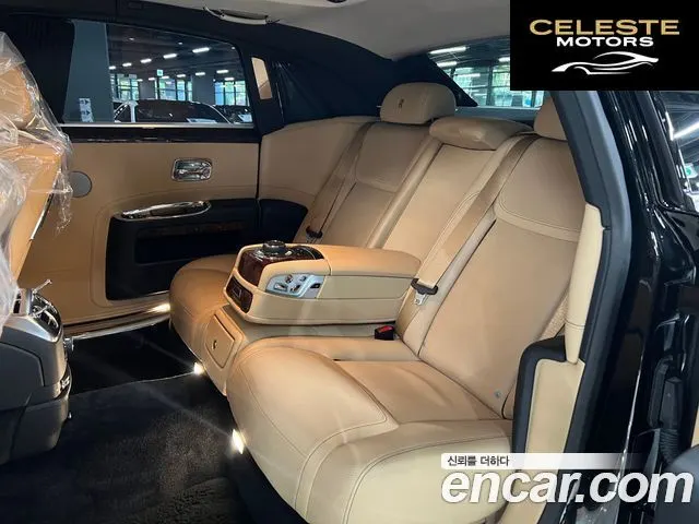 ROLLS-ROYCE Ghost 6.6 EWB V12 2018 — photo 13 sur 24