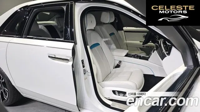ROLLS-ROYCE Ghost 26.7 V12 Noir 2023 — photo 10 sur 26