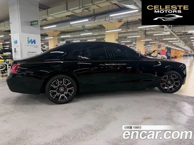 ROLLS-ROYCE Ghost 26.7 V12 Noir 2022 — photo 4 sur 24