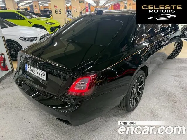 ROLLS-ROYCE Ghost 26.7 V12 Noir 2022 — photo 6 sur 24