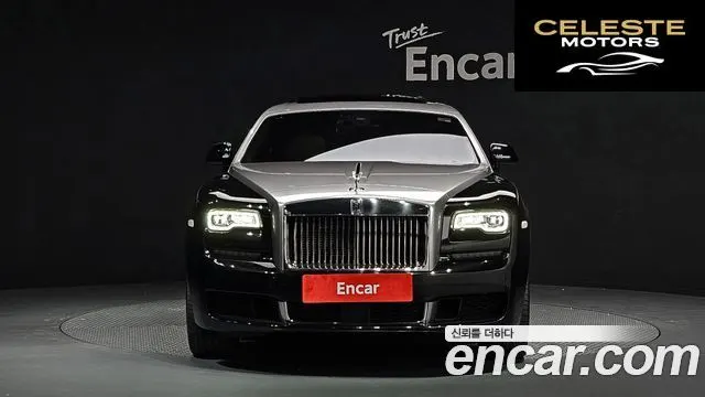 ROLLS-ROYCE Ghost 6.6 V12 2019 — photo 3 sur 20