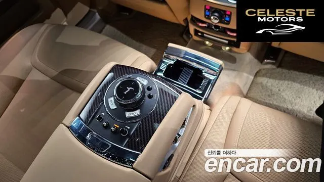 ROLLS-ROYCE Ghost 6.6 V12 2019 — photo 9 sur 20