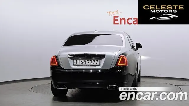 ROLLS-ROYCE Ghost 6.6 EWB V12 2018 — photo 4 sur 20