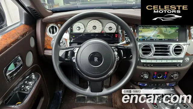ROLLS-ROYCE Ghost 6.6 EWB V12 2020 — photo 13 sur 26