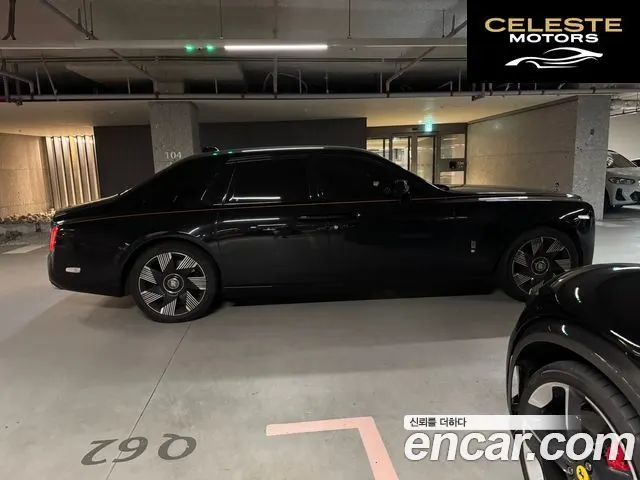 ROLLS-ROYCE Phantom 6.7 V12 2021 — photo 3 sur 15