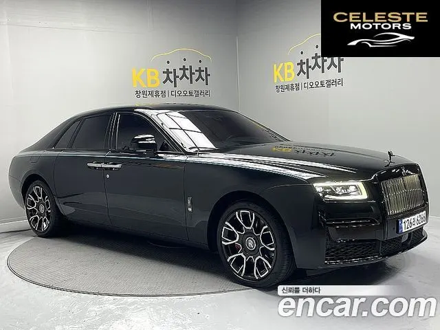 ROLLS-ROYCE Ghost 26.7 V12 Noir 2023 — photo 22 sur 26