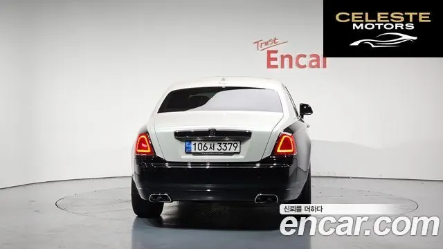 ROLLS-ROYCE Ghost 6.6 EWB V12 2018 — photo 4 sur 20