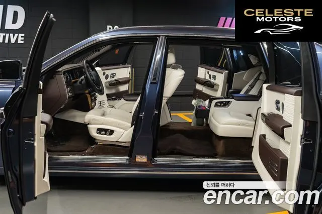 ROLLS-ROYCE Phantom 6.7 EWB V12 2018 — photo 10 sur 12