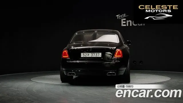ROLLS-ROYCE Ghost 6.6 V12 2015 — photo 4 sur 20